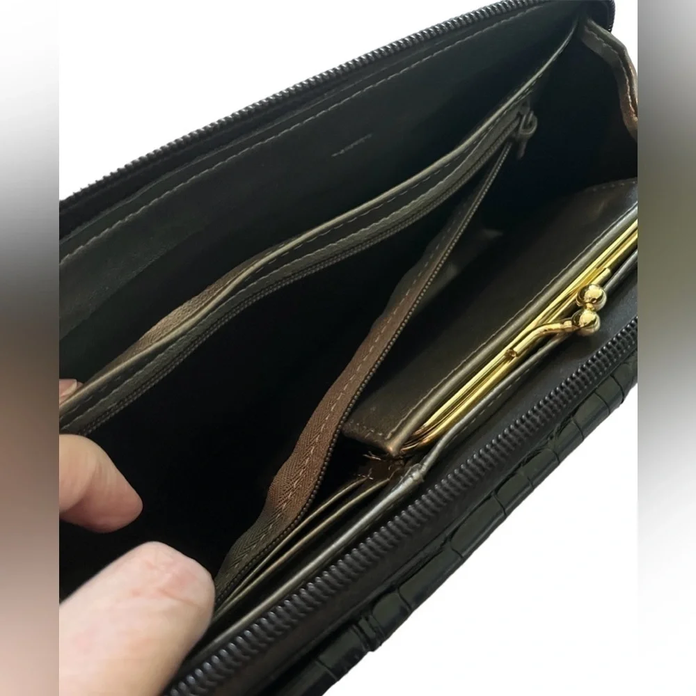 Black Leather Wristlet